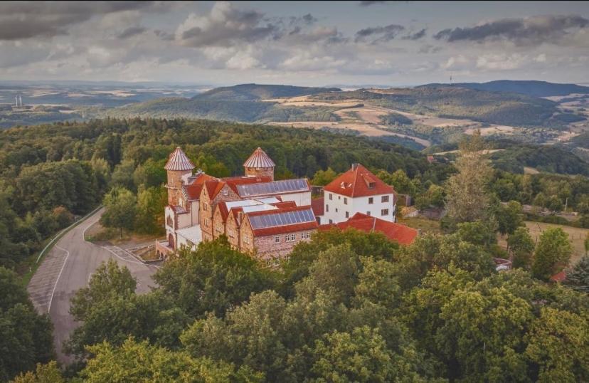 Luxus Appartement Im Schloss Fockelberg Bagian luar foto