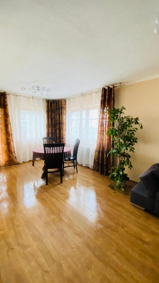 Luxus Appartement Im Schloss Fockelberg Bagian luar foto